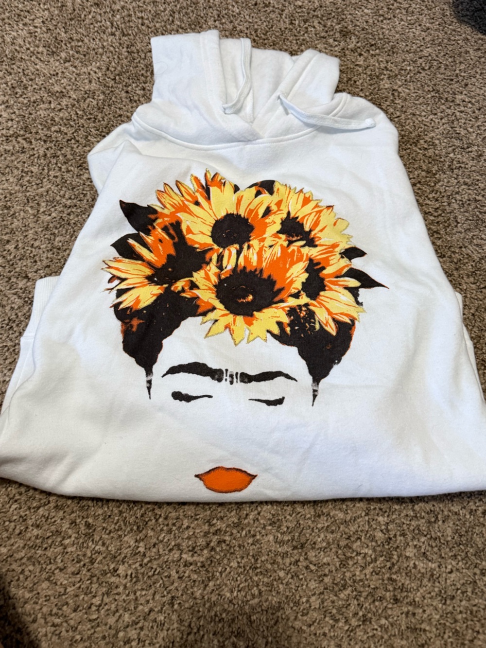 Frida Kahli White Pullover Hoodie with Branded Tag Medium